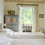 Harrida Hotel