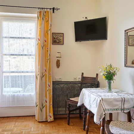 Harrida Hotel